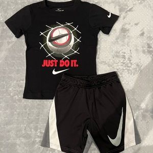 Boys Nike set